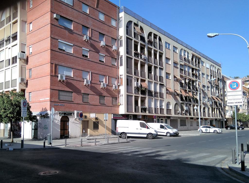 Apartamento Buhaira Sevilla Exteriör bild