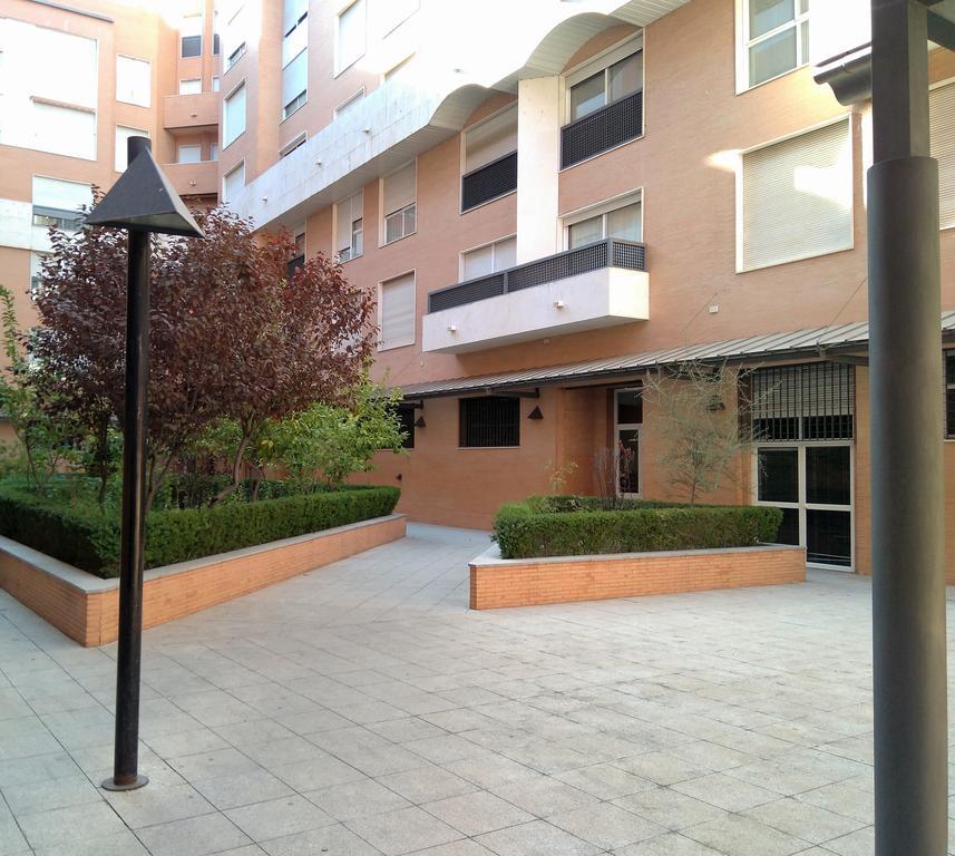 Apartamento Buhaira Sevilla Exteriör bild