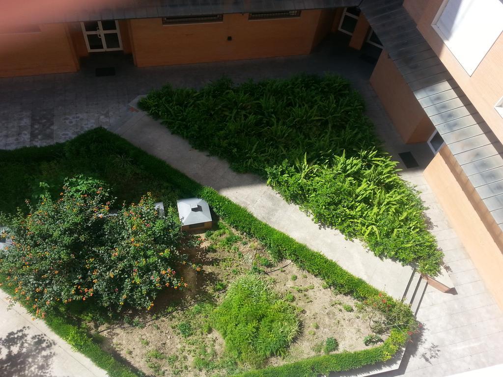 Apartamento Buhaira Sevilla Exteriör bild
