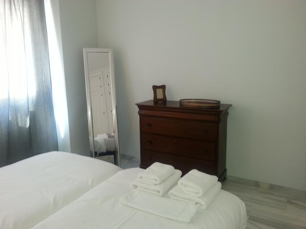 Apartamento Buhaira Sevilla Exteriör bild