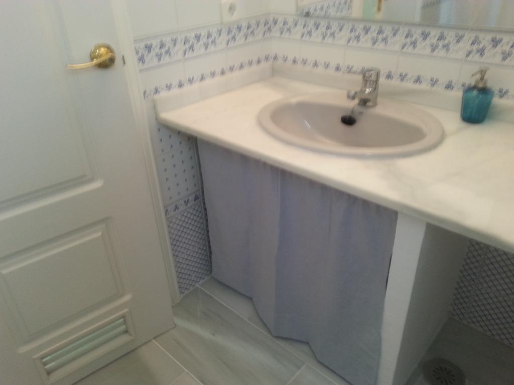 Apartamento Buhaira Sevilla Exteriör bild